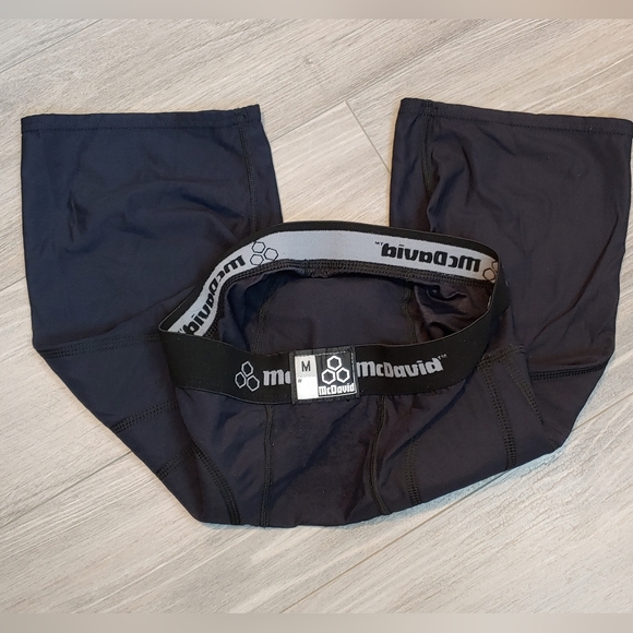 McDavid Premium Compression Shorts Ultra W/Cup Pocket Black Size Medium. - Picture 6 of 14
